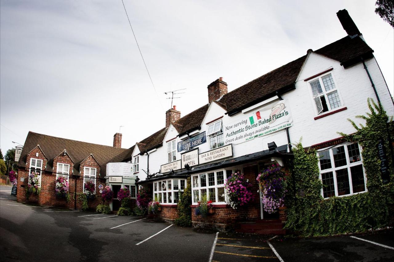 The Tower Arms Hotel Iver Exteriér fotografie