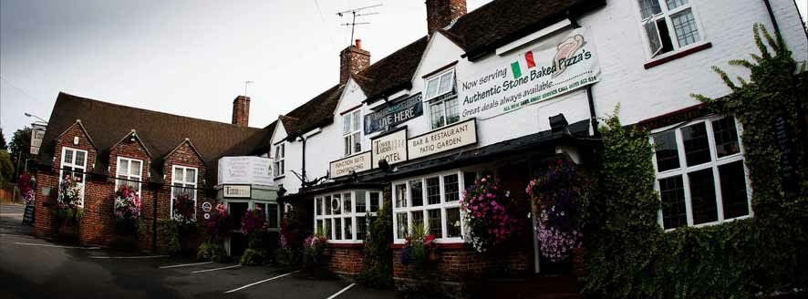 The Tower Arms Hotel Iver Exteriér fotografie